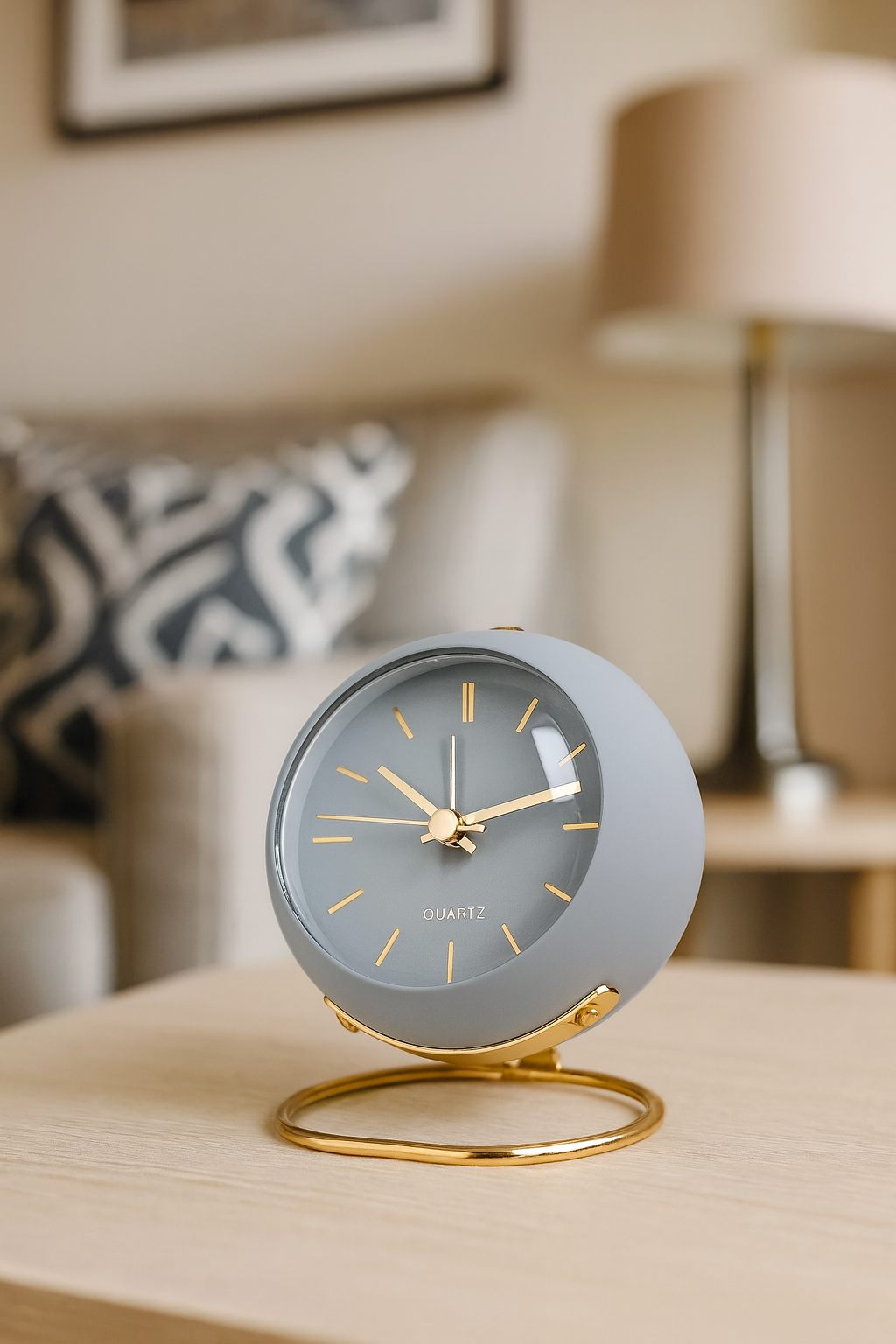 EternaSilent | Silent Nordic-Inspired Desk Clock